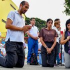 Distintas parroquias eclesiásticas se unieron para coordinar el trayecto religioso en el sector norte de la ciudad.