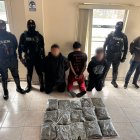 Tres sospechosos fueron aprehendidos en Loja tras un intento de fuga que llevó al hallazgo de más de 7 kilos de marihuana en una vivienda de Labanda.