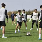 Sporting de Lisboa confía en su buen momento y en el apoyo de su afición para golpear primero en casa.