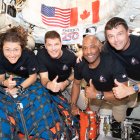 Los astronautas de la misión Artemis II se preparan para su regreso a la Tierra tras completar una histórica órbita lunar, con amerizaje programado frente a las costas de California.