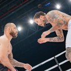 Vera (d) es un gran atractivo en el mercado de las artes marciales mixtas