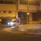 El cadáver del presunto cabecilla criminal quedó tendido a los pies del edificio