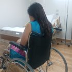 La joven contó cómo intentó rescatar a su mamá de entre los pasajeros afectados.