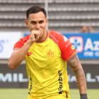 Aucas recortó distancia con el líder de la LigaPro 2026.