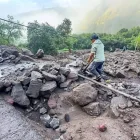 El valle de Quillán La Playa es una de las zonas más productivas en Ambato, y el lodo cubrió parte de los cultivos de aguacate y legumbres.