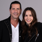 Carmen Villalobos y Gregorio Pernía son parte de la novela 'Sin Senos Sí Hay Paraíso'