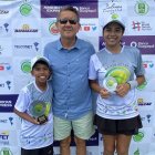 Premiación de 13 años unificado: Mathías Romero, Jonhny Saldivias y Luciana Centeno.