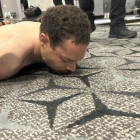 El detenido enfrentará cargos en un tribunal federal en Washington.