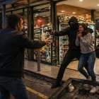 El policía se encontraba de civil cuando ocurrió el hecho.