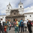 Los turistas pueden visitar el Centro Histórico de la capital.