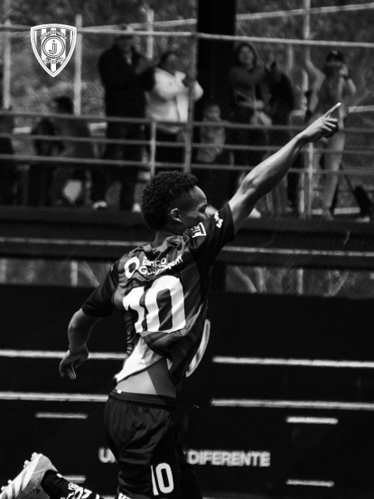 El joven era jugador del Independiente del Valle.