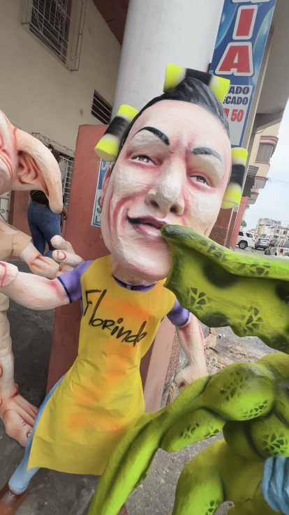 Artistas dieron forma a figuras satíricas inspiradas en personajes políticos.