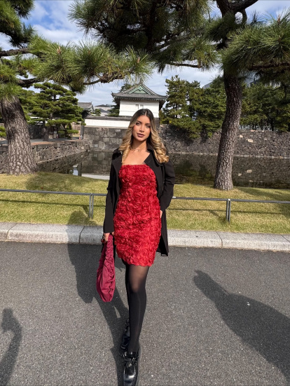 Durante su visita a Japón, país en el que tuvo un trajinado itinerario.

AG-EXTERNOS