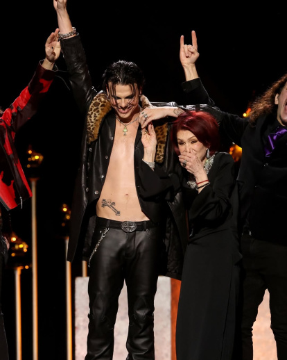 YUNGBLUD y Nuno Bettencourt se llevaron grammys.