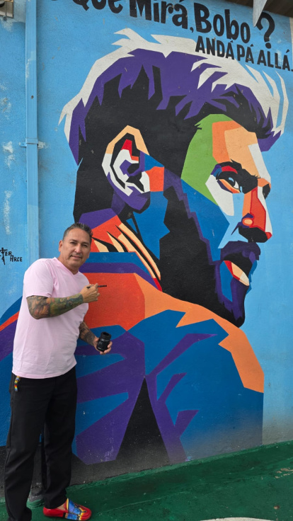 Walter Arce, el artista que convirtió a Messi en mural.