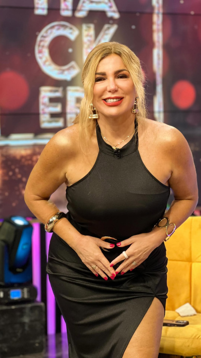 Realizar la entrevista dual le tomó a la producción unas cuatro horas.