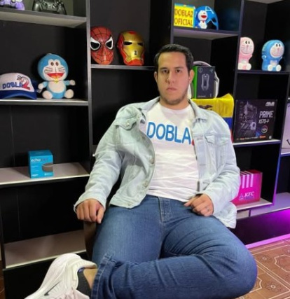 El gato cósmico, Doraemon, es su ánime favorito desde que era niño.