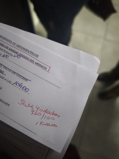 Sin el debido sello, a los pacientes únicamente se les entrega una hoja con los nombres de los reactivos.

Pacientes oncológicos deben pagar sus reactivos