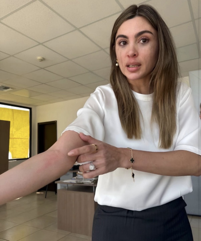 Krysthel Chuchuca es una empresaria que denunció agresión.