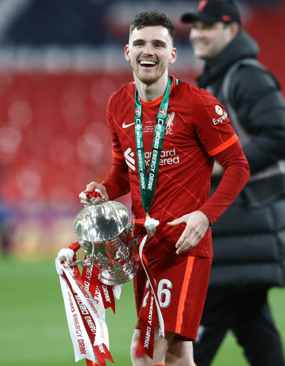Andy Robertson, lateral histórico del Liverpool.