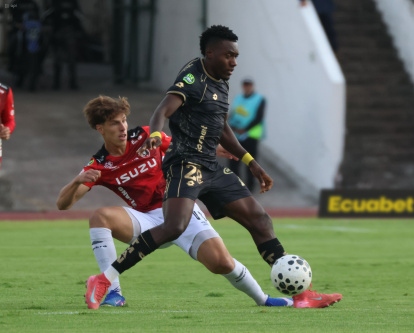 Robinho Quiñónez marcó el gol del triunfo de Aucas.