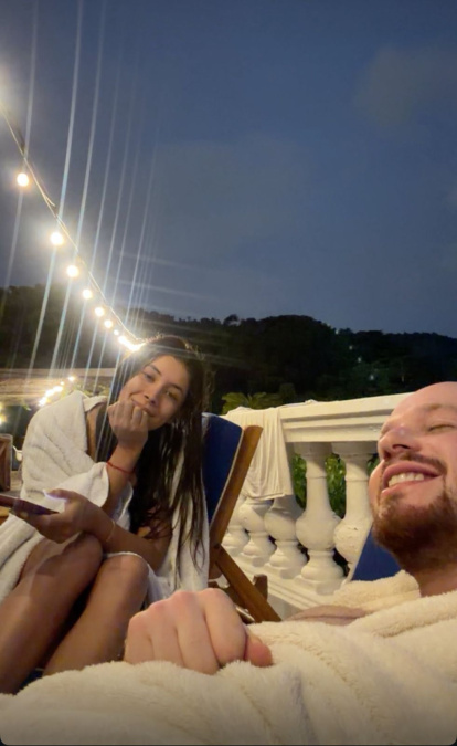 Gina López y Loco Living en la viral foto publicada por el canadiense.