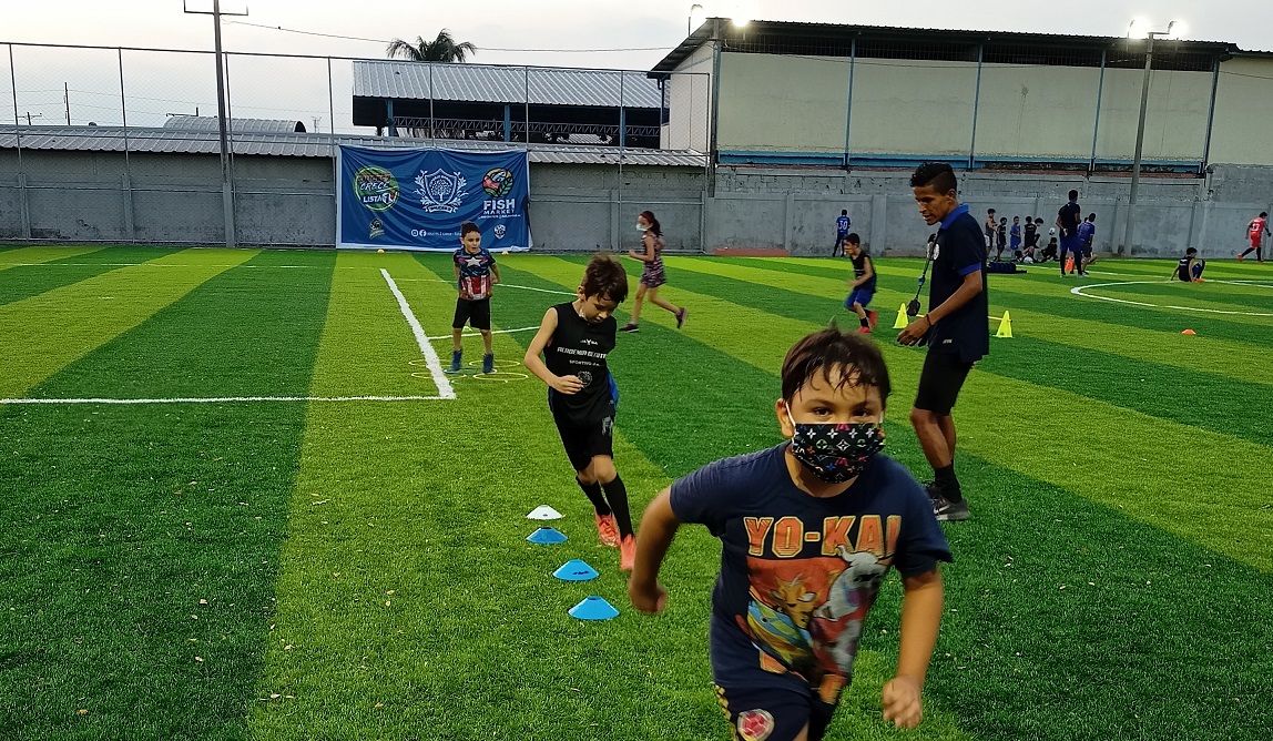 En Sauces 2 dejaron a un lado el fútbol y se fueron de minga