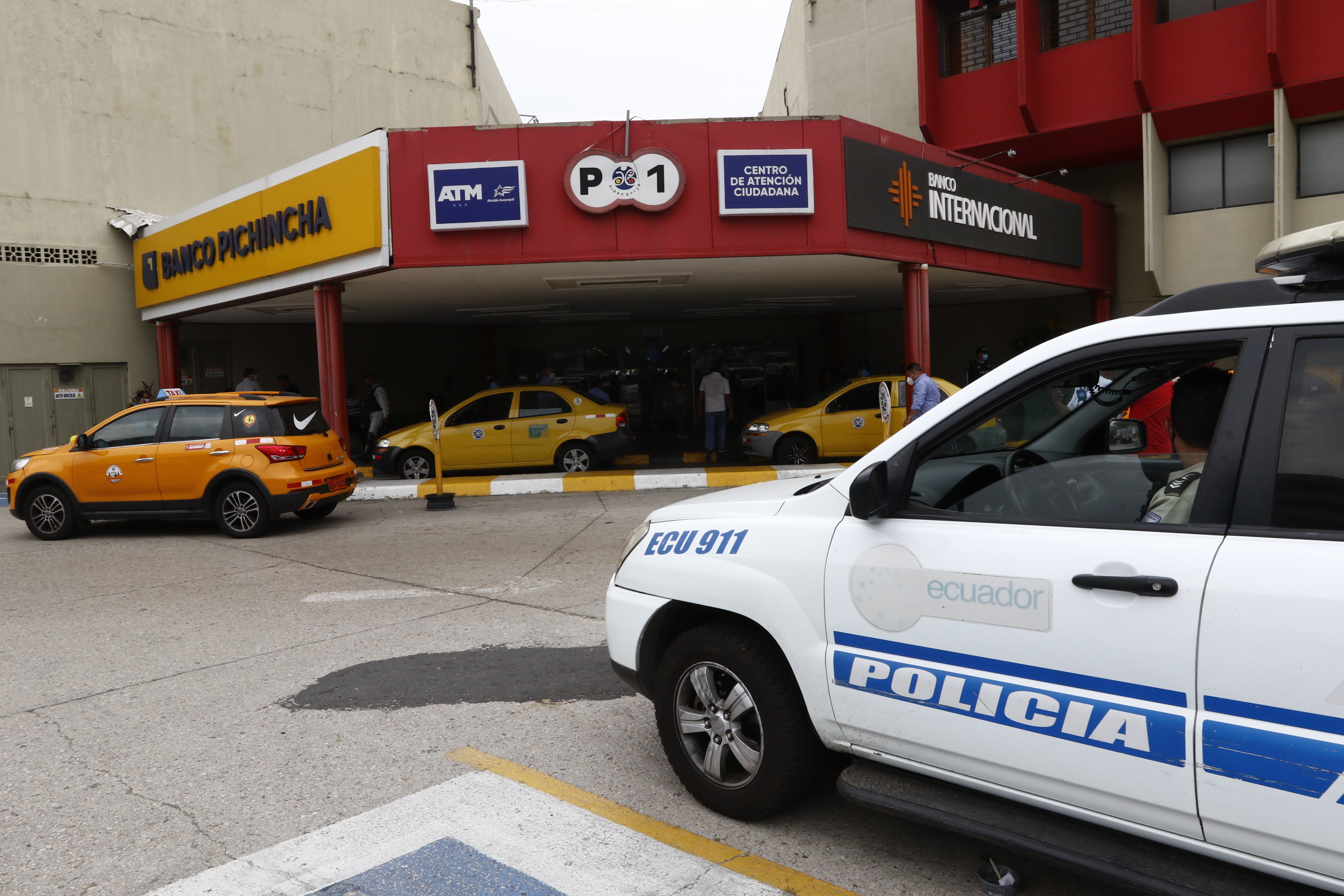 Asalto en centro comercial de Guayaquil quedó grabado