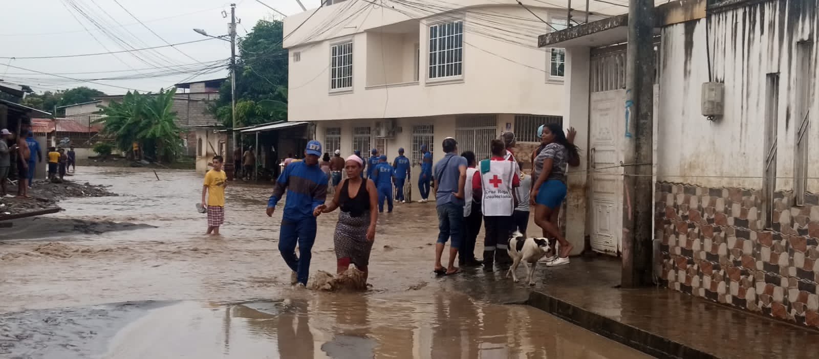 Esmeraldas Las Imágenes Más Impactantes De Las Inundaciones Y Desbordamiento De Ríos 9366