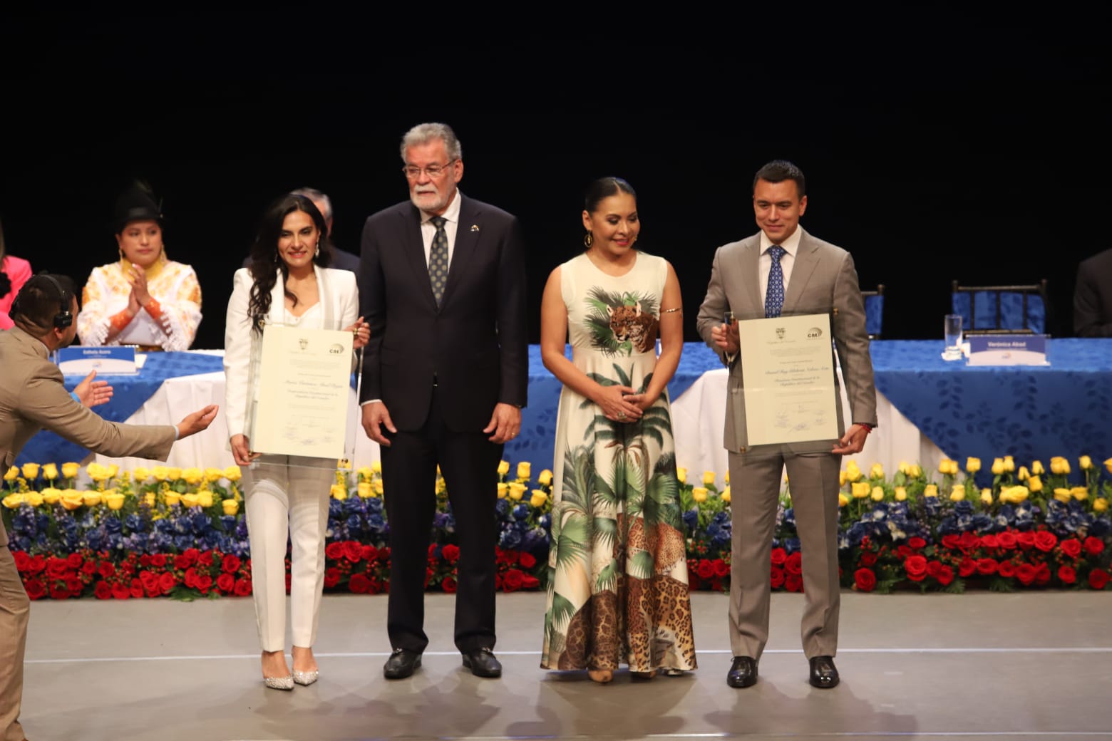 daniel-noboa-el-cne-le-entreg-las-credenciales-como-presidente-de-ecuador