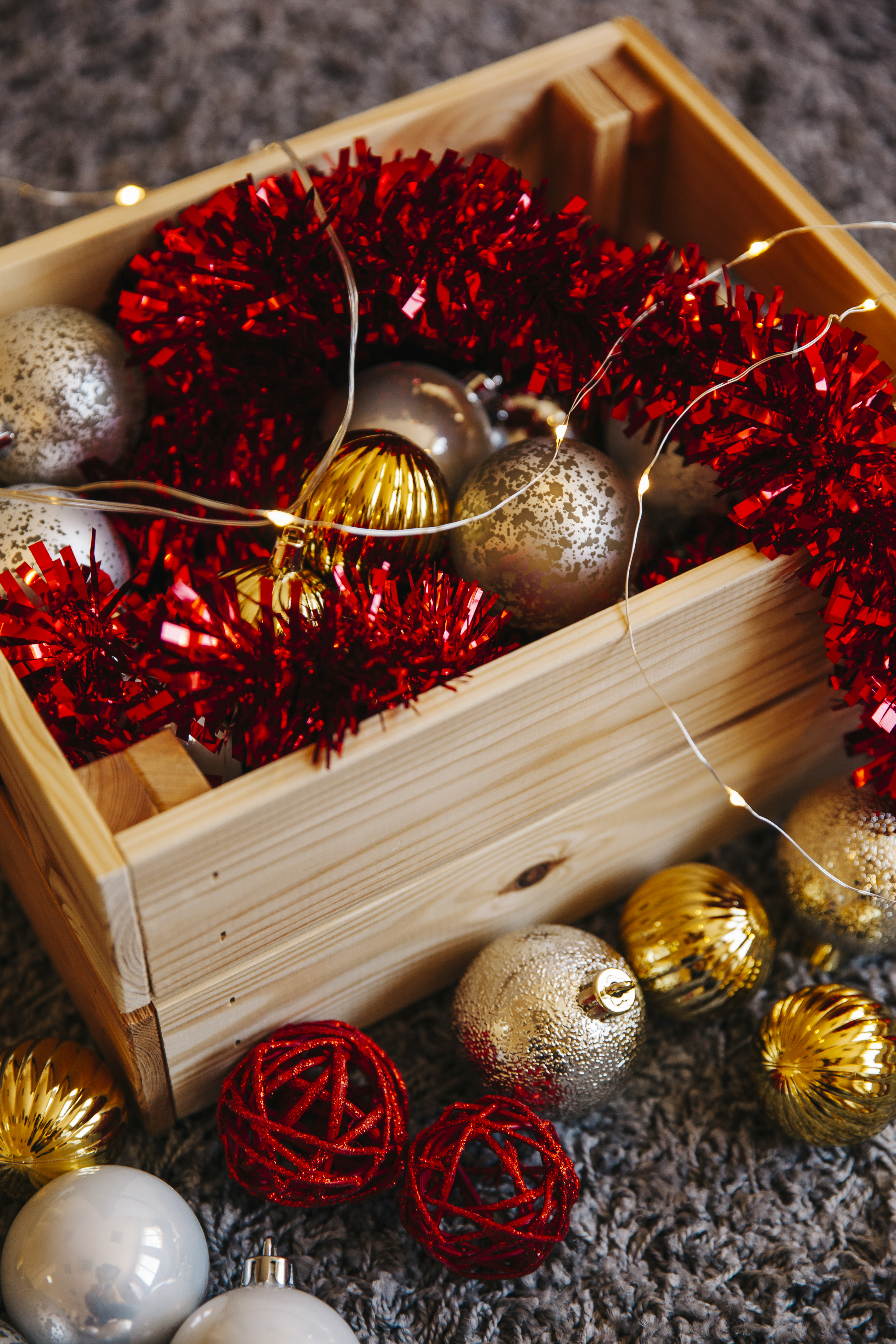 Organiza y guarda la decoración navideña