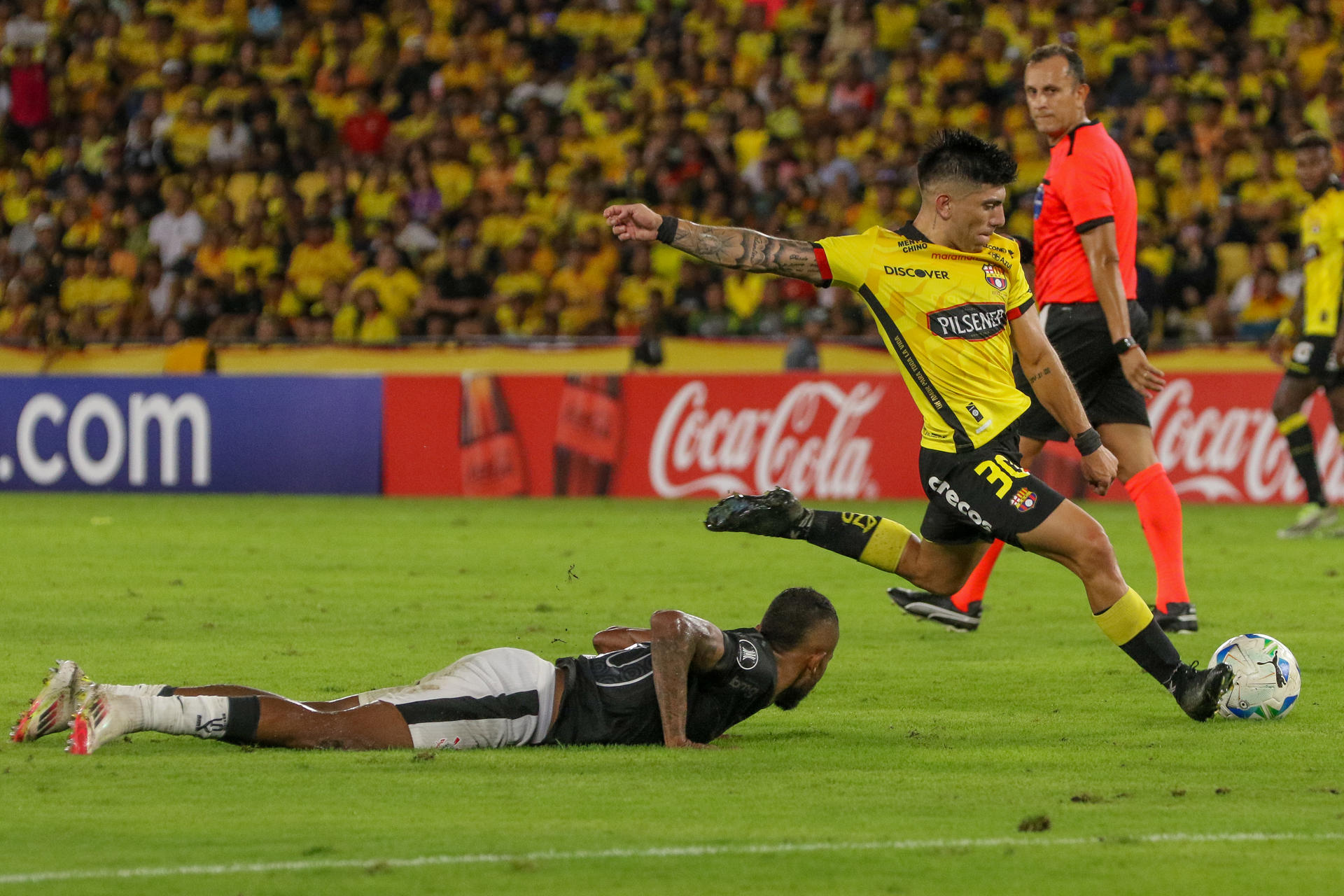 ¿Cuánto dinero ganará Barcelona SC si se clasifica para fase de grupos ...