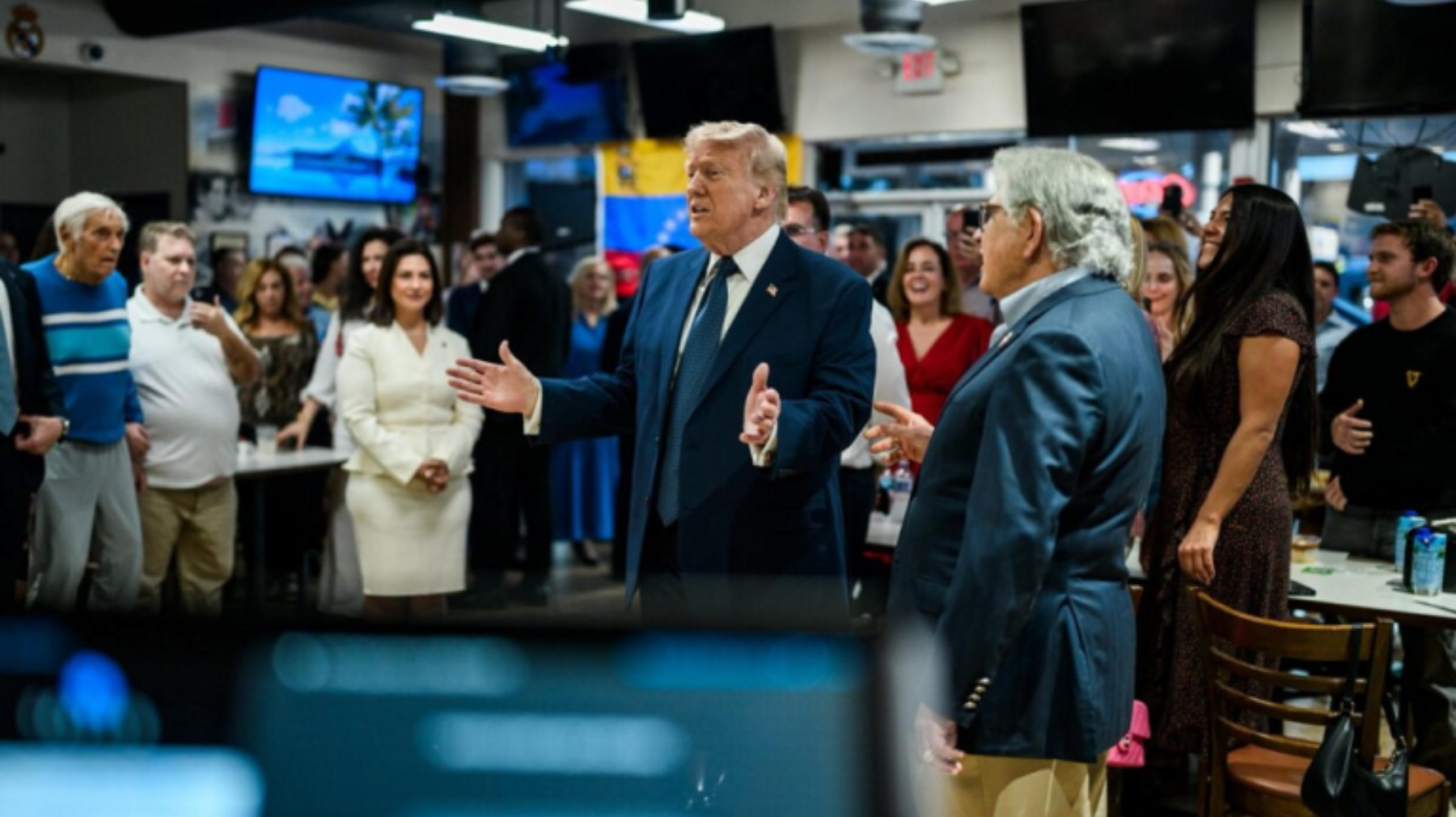 Arepazo Trump refuerza vínculos con la comunidad venezolana en Doral: así fue ...