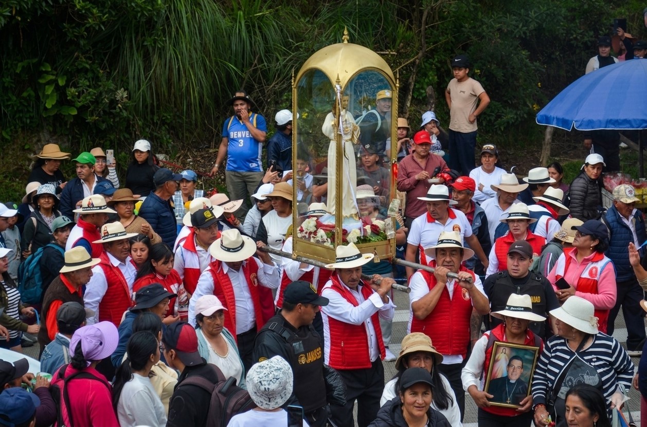 Señor de la Divina Misericordia: La caminata que renueva la fe en Loja