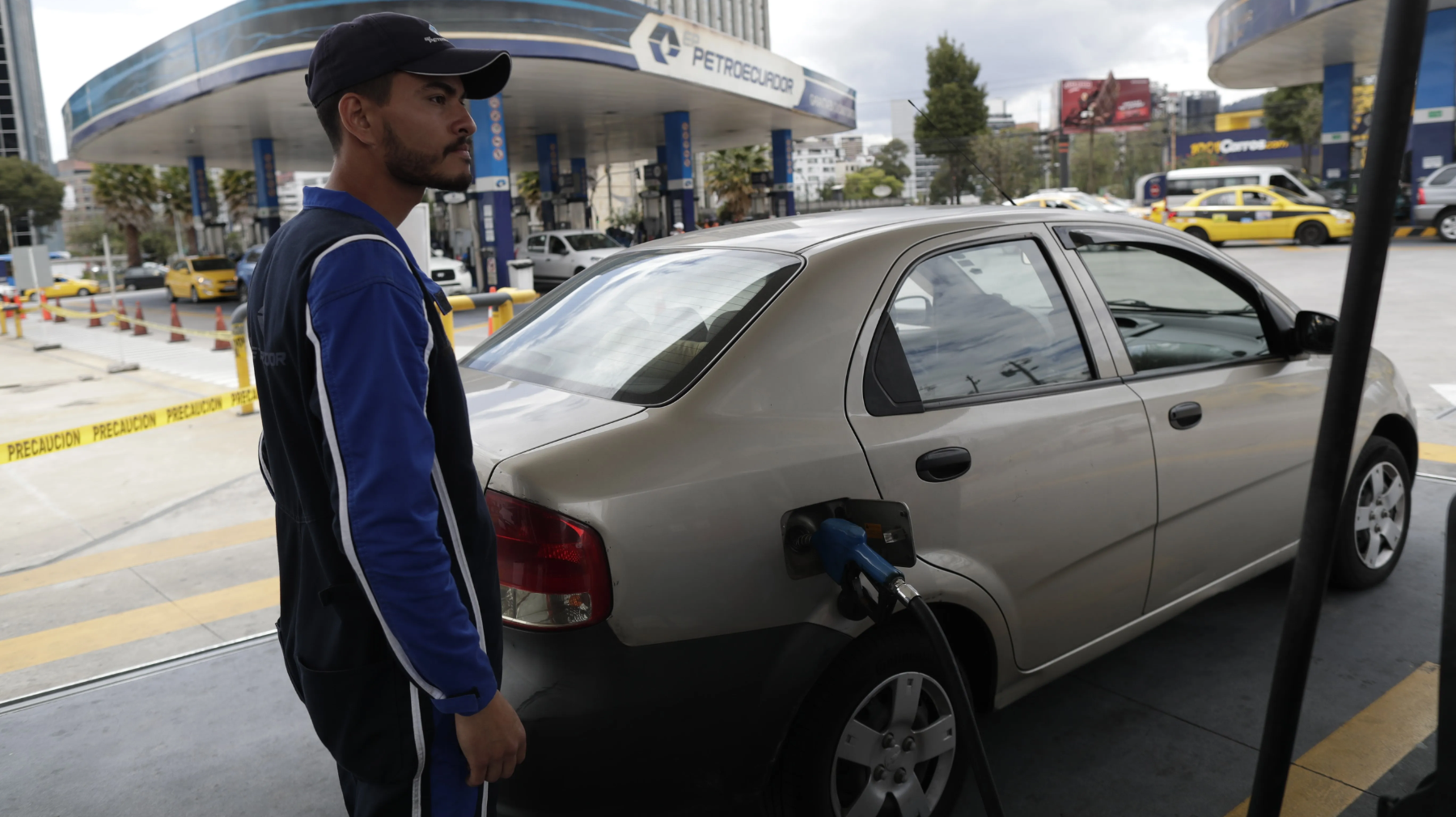 Buses en Quito en crisis: ¿Responsabilidad de Noboa o la Alcaldía?