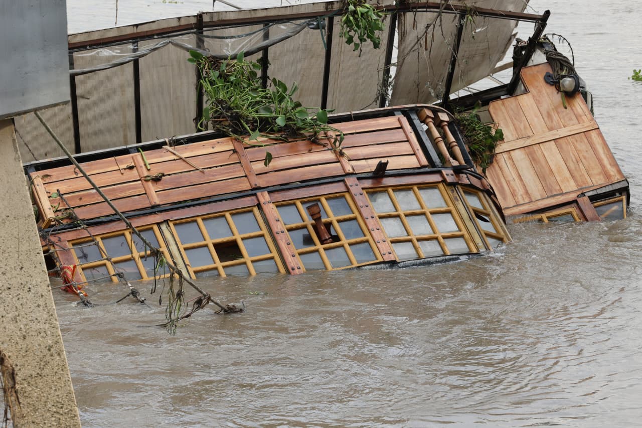 La curiosidad y la tristeza rodean al Morgan, el barco turístico ...